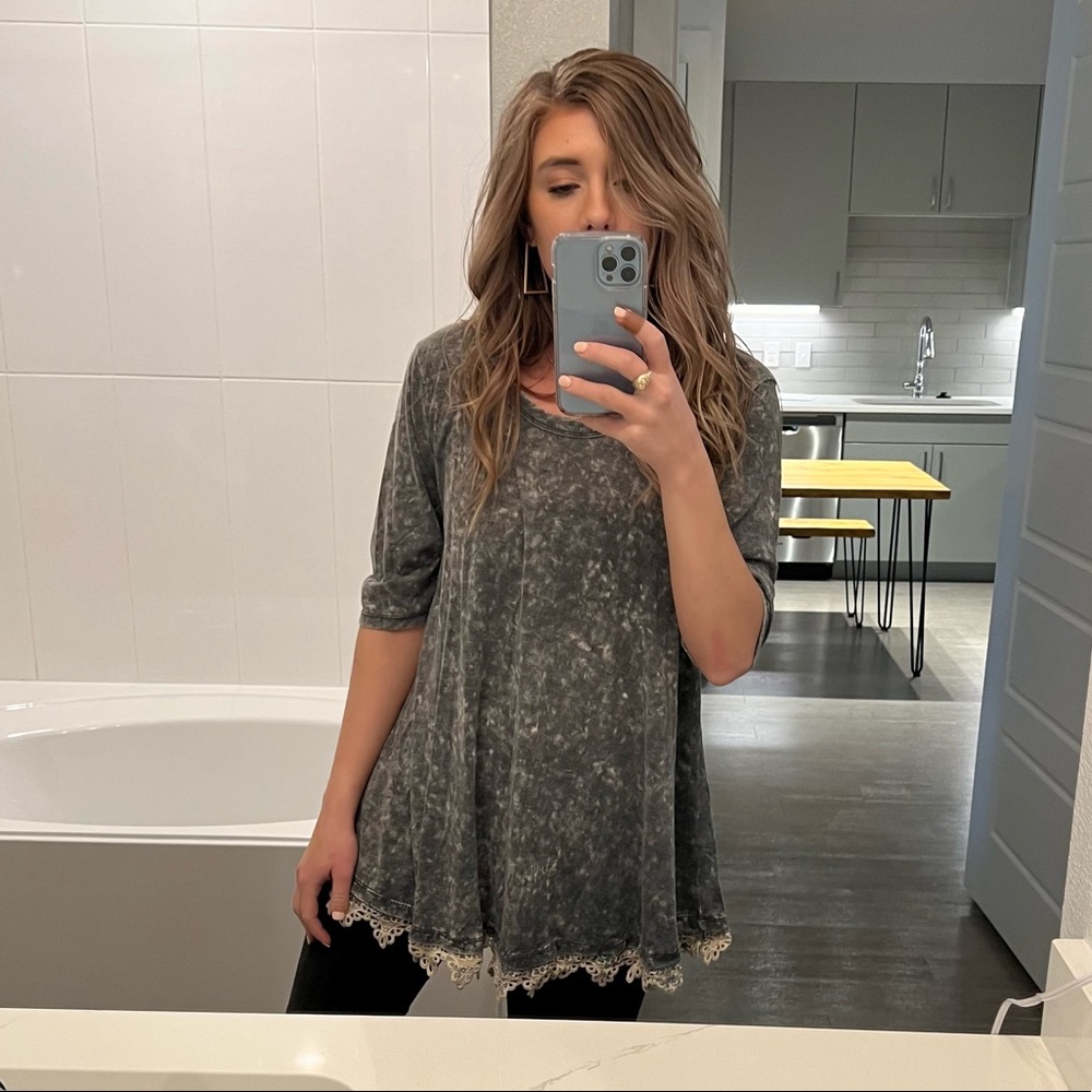 Hayden | Acid Wash Oversized Shirt with Lace Edge